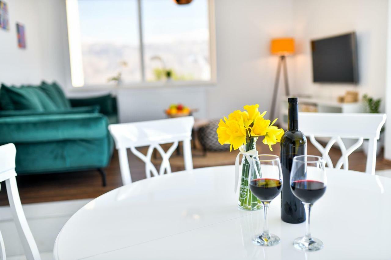 Apartman Space Ražanac Buitenkant foto