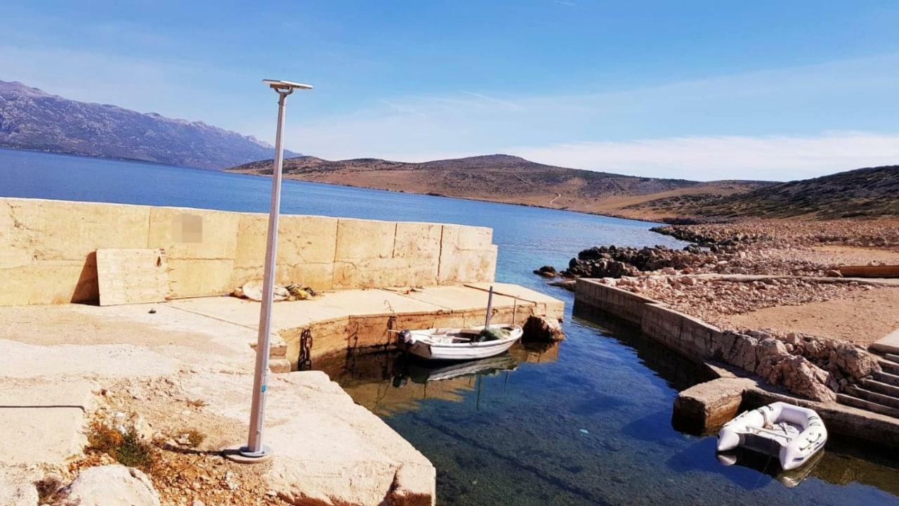 Apartman Space Ražanac Buitenkant foto